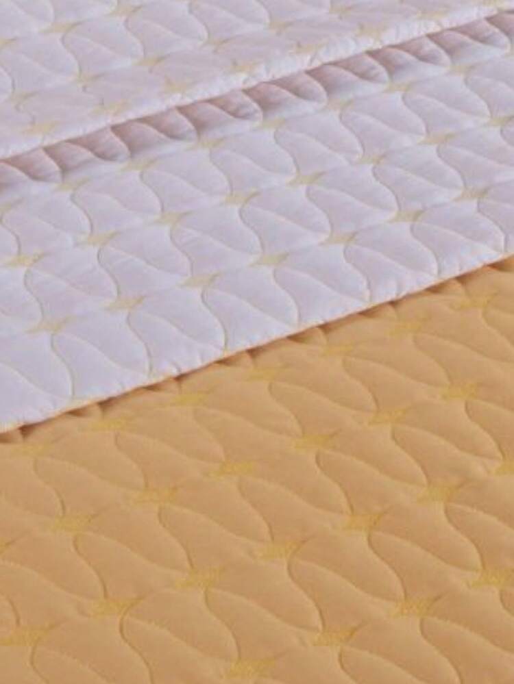 Quilts - Yellow - View 3