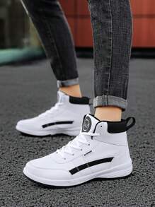 男士休闲高帮运动鞋，2024年夏季新款男士白色皮革运动鞋，大码46-48 - 白色 - 查看 3