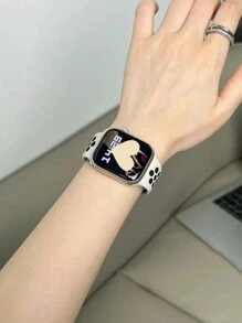 1 件硅胶穿孔表带，兼容 38 毫米 40 毫米 41 毫米 44 毫米 45 毫米 49 毫米 42 毫米系列 11 10 9 8 SE 7 6 5 4 3 2 1，百搭白色和黑色，柔软舒适，透气，男女通用运动必备 - 彩色 - 查看 5