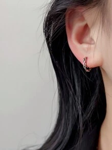 1pair Simple & Small Twisted Circle Design Copper Ear Clip Earrings, Plating, No Need To Pierce Ears, Suitable For Daily Wear For Women