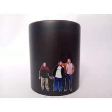 Taza Mágica 3d Komodo 3000 Malcolm El De En medio - Negro - Ver 2