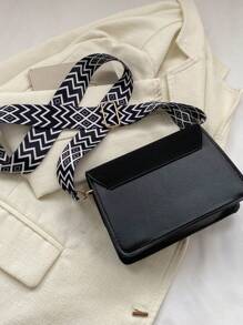 1 Piece Minimalist Retro Mini Square Bag Wide Strap Adjustable Flap Opening Crossbody Bag For Women's Daily Casual Use