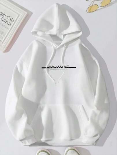 Hombres Capucha con estampado de letra con bolsillo de canguro con cordón