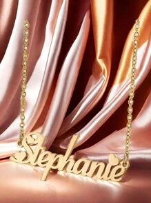 1 chiếc Vòng cổ mặt dây chuyền bằng thép không gỉ vàng phong cách mùa hè 2024 Châu Âu Hoa Kỳ tiếng Anh dành cho phụ nữ đeo trong trường học/lễ hội/tiệc tùng/dịp hàng ngày - Người mẫu nóng bỏng Âu Mỹ/vòng cổ thép không gỉ "Stephanie" tuyệt đẹp và quý phái - Xem 3