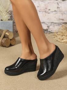 Vintage PU Closed Toe Fashionable Lightweight Jute Rope Wedge Women Shoes