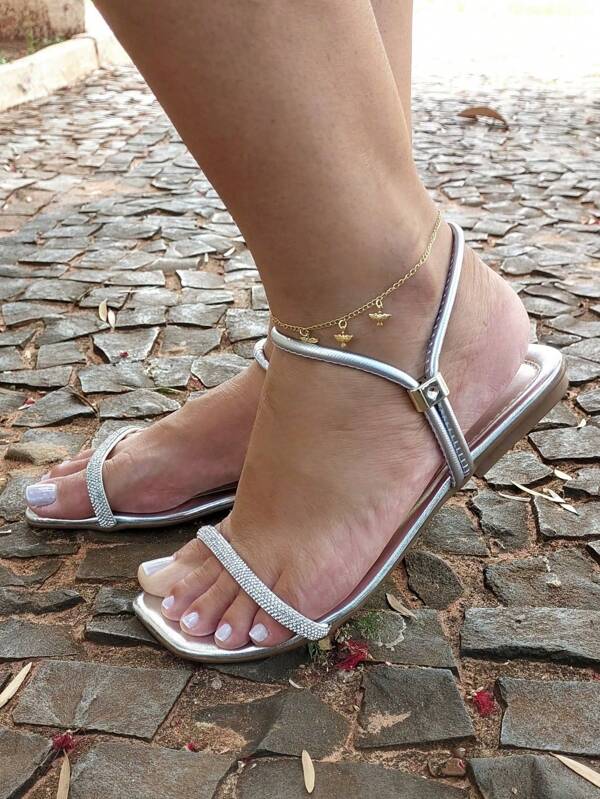 Sandalias Femininas Rasteirinhas Calce Fácil Casual Macia com Strass Delicado
