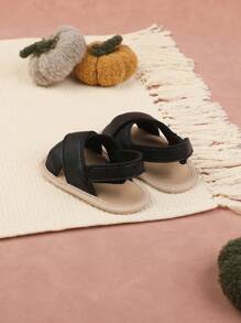 1雙男童純色pu魔術貼扣扁平涼鞋,適合春夏季節