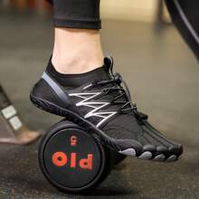 新款户外五指追踪鞋，轻便弹力瑜伽健身鞋，水上徒步情侣游泳水上运动钓鱼沙滩鞋