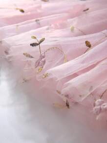 Vestido de tirantes de malla con bordado floral 3D elegante para niñas, adecuado para bodas, cumpleaños, vacaciones, fiestas, graduaciones, verano