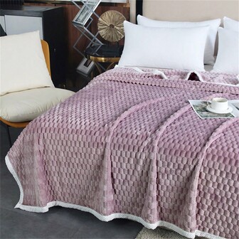 1件純色厚實柔軟毛毯