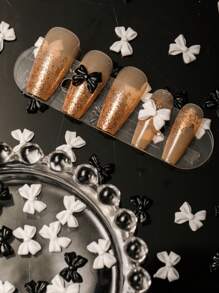 1 Paquete de Decoración de Uñas Y2K Negro & Blanco Resina 3D Lazo DIY Lindo Mate 2-Color Mezclado Lazo Grande Base Plana Encanto de Arte de Uñas Estilo Coreano Joyería de Uñas Gema de Uñas Suministros de Uñas Encantos de Uñas - Blanco y Negro - Ver 2