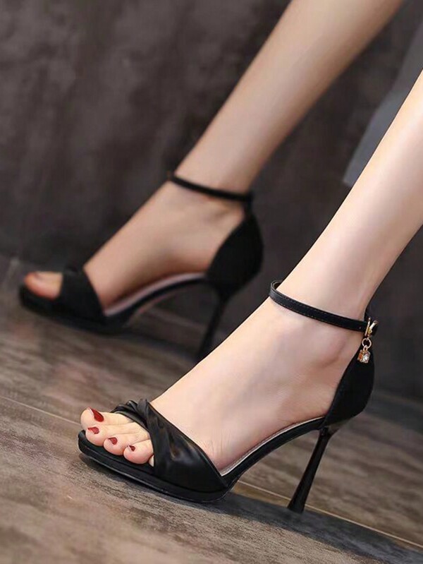 Riemchen-Sandaletten mit hohen Absätzen für Frauen, dünner Absatz, sexy und bequem