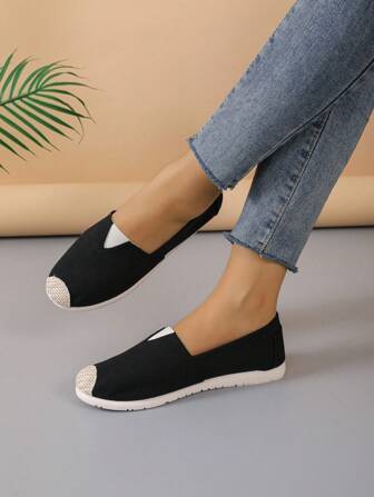 Casual Slip-On Women's Flat Shoes