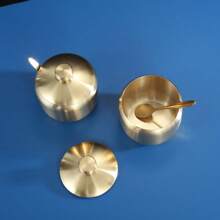 1入組不銹鋼調味瓶和勺 - 創意味精罐、帶蓋鹽、胡椒儲物 - 家用廚房用品,適用於食品儲存和整理 - 金色 - 查看 8