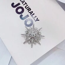 1 Miếng Đúng mốt Rhinestone đầy đủ Bông tuyết & Hình ngôi sao Lung linh Trâm cài áo , Thích hợp Đối với Mặc hàng ngày , Hoàn hảo Với Áo len , áo , Áo khoác Trench Đối với Cả hai Nam Và NỮ - Bạc - Xem 2