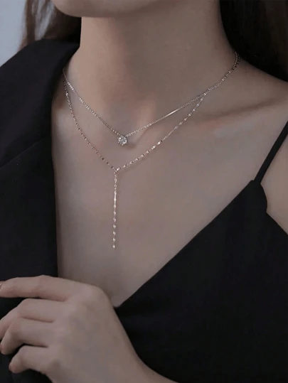 1件银色Y形长流苏项链，闪亮水钻项链，双层性感锁骨链，精致项链，新娘项链，女士珠宝。情人节配饰