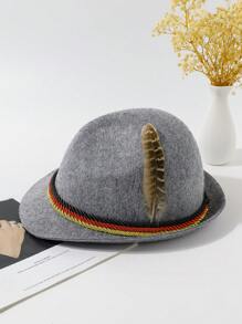 1頂男女通用灰色巴伐利亞慶典翎毛帽,帶可調節下巴帶和三色流蘇,適用於慶祝活動和表演