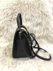 Women Shoulder Bags - Black - View 4