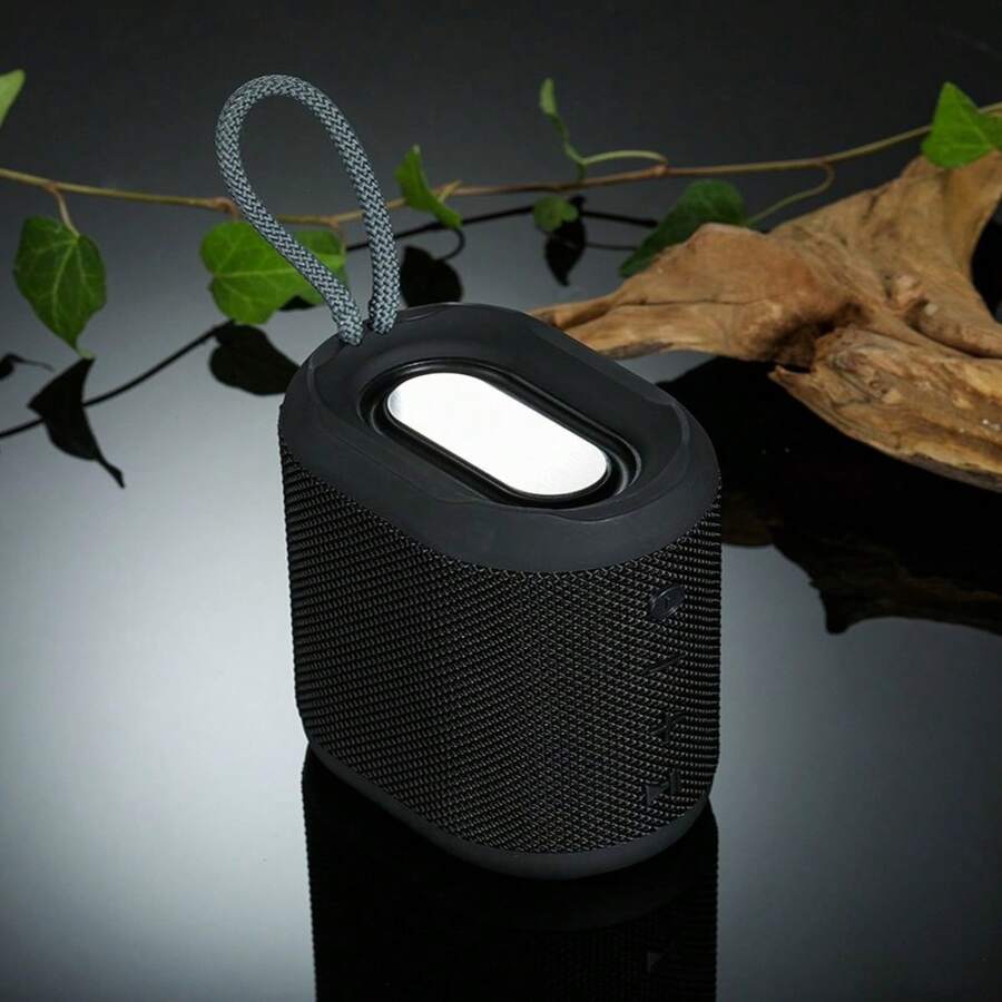 Bocina Bluetooth de Potente Batería M6, Altavoz Inalámbrico con Bluetooth, Ideal para Deportes al Aire Libre, Bocina de Larga Duración. - Negro - Ver 1