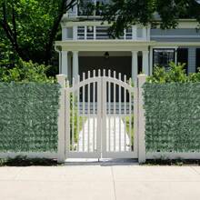 1 Pc 50*100/50*300cm Green Artificial Grass Wall, Green Plastic Artificial Leaf Panel Wall Decoration, Artificial Leaf Vine, Suitable For Garden, Courtyard, Simple PC Fake Leaf Home Decoration, Valentine Day, Gift,Garden Decor,Outdoor Plant,Gardening,Fake Flowers