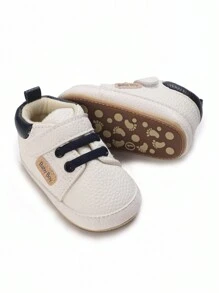 新生男童 PU 拼色防滑保暖平底休闲鞋，适合秋冬季 - 白色 - 查看 4