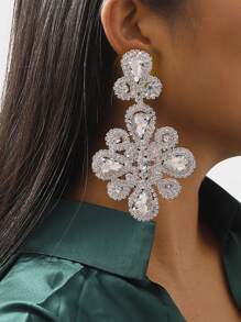 1PR Exaggerated Flowers Dangle Earring For Women Exquisite Daily Crystal Earrings Valentines,Mom,Mother,Mother's Day,Gift - Flowers - View 2