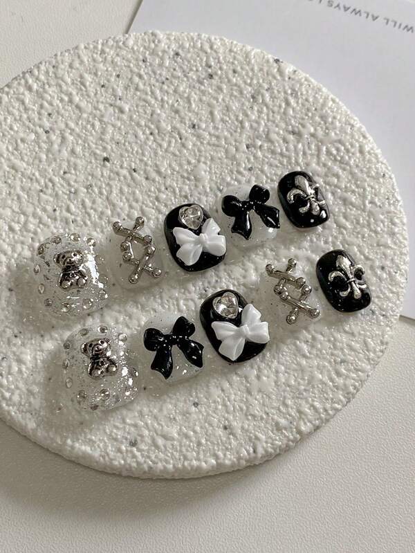 Y2K Ten Piece Set Of Short Teddy Bear Black And White Bow Jewelry, Handmade And Press-On Nails , Suitable For Daily Life, Parties, Gatherings, And All Women