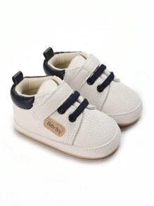 新生男童 PU 拼色防滑保暖平底休闲鞋，适合秋冬季 - 白色 - 查看 3