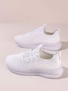 Women's Fashionable Sneakers Comfortable Minimalist Casual Shoes Outdoor Lightweight Running Shoes Mesh Breathable Walking Shoes White