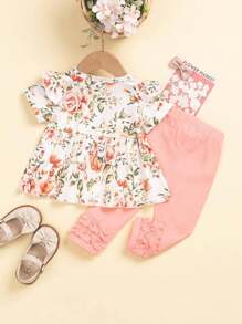 Conjunto de top de manga corta con dobladillo de encaje rosa y pantalón largo