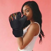 兒童拳擊手套,踢拳手套,擊拳手套,泰拳手套,透氣掌心踢拳手套,為3-9歲男女童訓練、比賽、搏擊而設計 - 黑色 - 查看 4