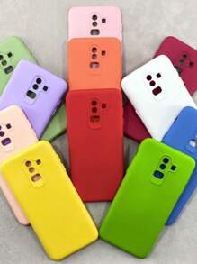Capa Capinha Compatível com Samsung Galaxy J8 Protege Câmera Silicone Aveludada - Roxo - Visão 2