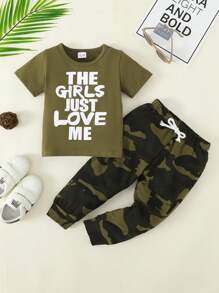 嬰兒男童卡其字母短袖上衣和迷彩褲休閒套裝 - 軍綠色 - 查看 1