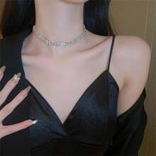 1 bucată la modă Colier cu strasuri de culoare Ab, potrivit pentru petreceri și ținute zilnice pentru femei