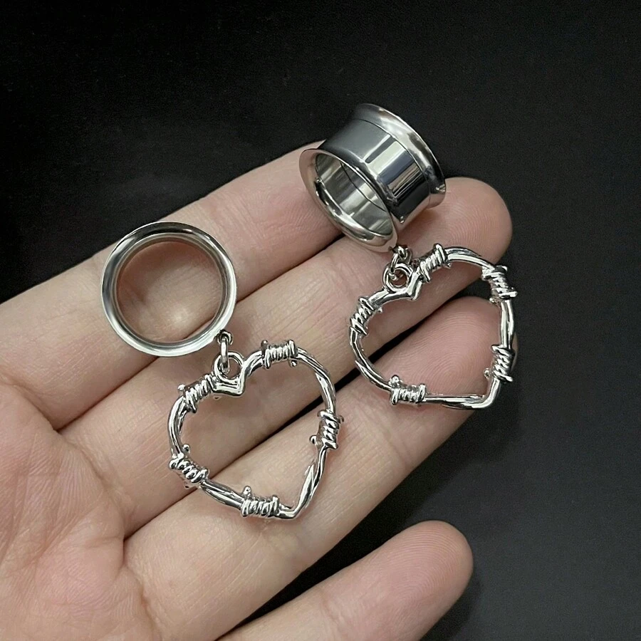2 件不锈钢朋克风格耳塞隧道防过敏心形吊坠耳洞扩张器穿孔珠宝情人节、妈妈、母亲、母亲节、礼物 - 銀色 - 查看 1