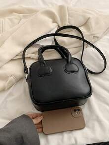 1件高級時尚多用途女士手提包,附掛飾,使用耐用、防污、防水pu材料製成,尺寸為8.3 * 7.1 * 3.5英寸,足夠大,可放置手機、錢包、充電器等必備物品,適用於旅行和派對 - 黑色 - 查看 4