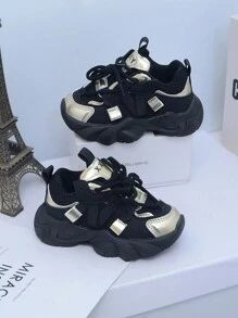 時尚舒適的兒童運動鞋：防滑,輕便,透氣,條紋設計,易穿易脫,適合休閒和運動活動。 - 黑色 - 查看 1