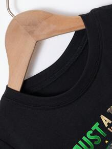 T-shirt Girocollo Stampata A Maniche Corte Da Ragazzo Con Immagine Di Trattore Per Un Look Casual - nero - Visualizzare 3