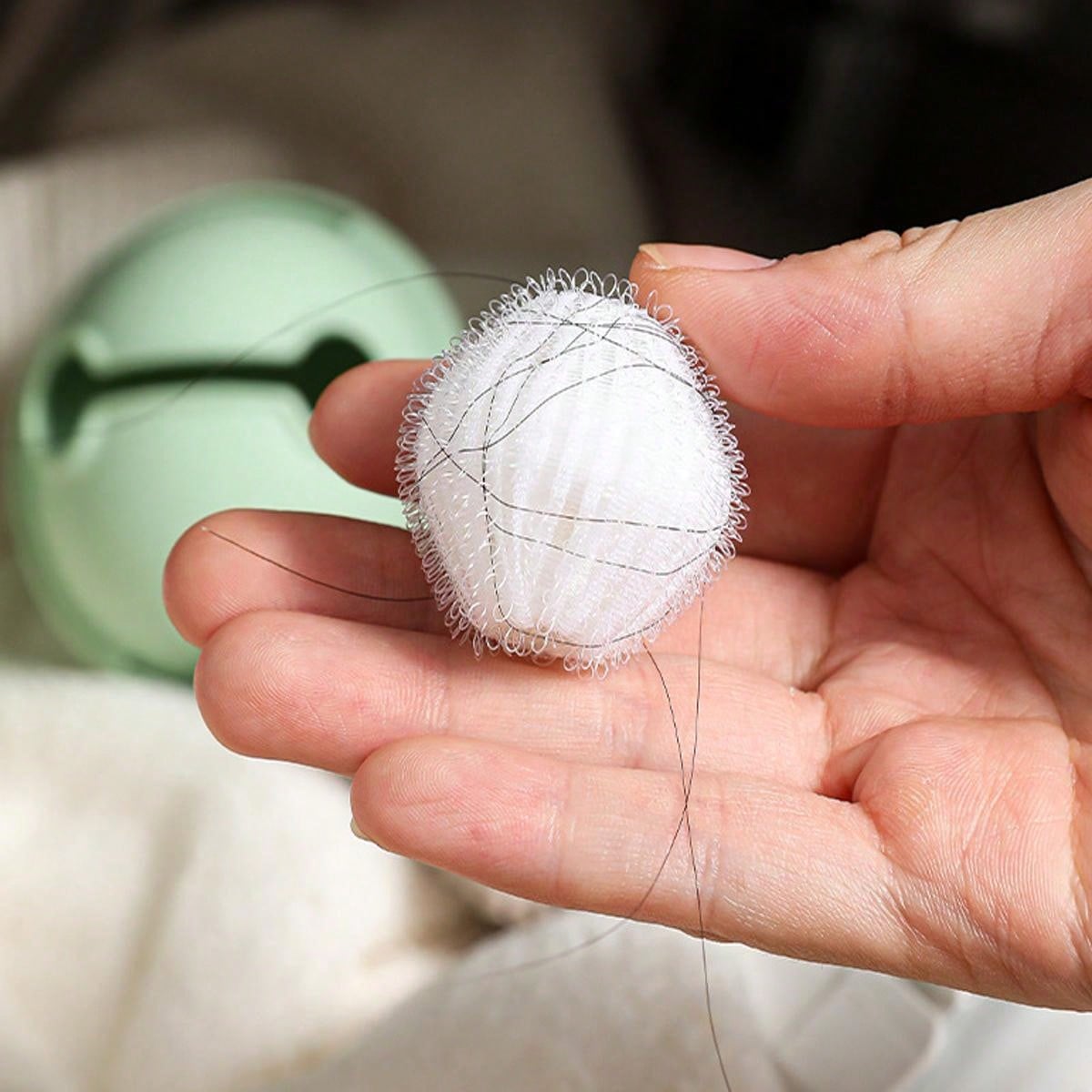 StainRemoving And AntiTangling Washing Machine Lint Remover Magic