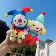 1 pieza (12cm/4.72in) Llavero de peluche suave y bonito de payaso de circo de estilo de dibujos animados, unisex, colgante gracioso para bolsa, regalo ideal para estudiantes, compañeros de trabajo, parejas, amigos, hermanas, madres, cumpleaños, festivales, parejas, aniversarios, decoración de coche, accesorios de coche, colgante para bolsa, mochila para la escuela