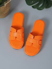 Women's Thick-Soled Sandals, Summer New Round Toe Flat-Soled Outside Wearing Beach Casual Slippers