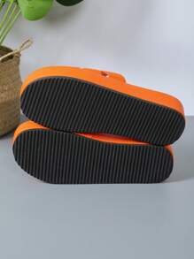 Women's Thick-Soled Sandals, Summer New Round Toe Flat-Soled Outside Wearing Beach Casual Slippers