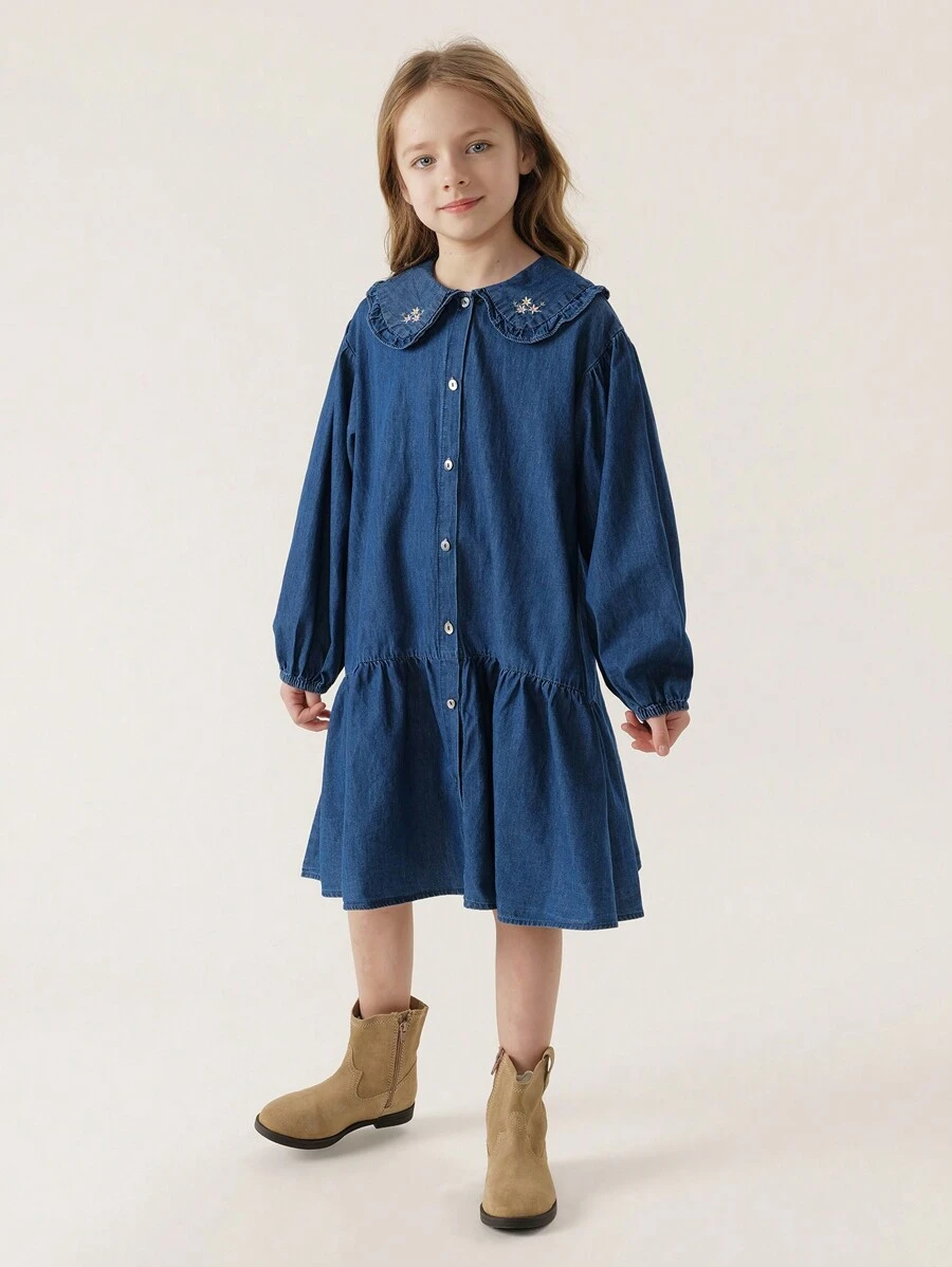 MARC&JANIE 春季少女甜美刺绣彼得潘领长袖牛仔连衣裙 - 深色水洗藍 - 查看 1