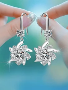Elegant Blue Snowflake Design Water Drop Zirconia Earrings