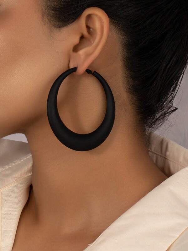 1pair Charming Fashion White Geometric Enamel Earrings