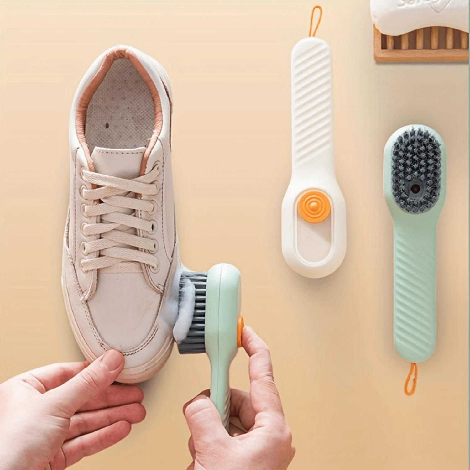 Shoe Brushes - 隨機的 - 查看 1