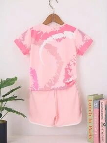 Young Girl Summer Outfit Colorful Letter Print Short Sleeve Top With Contrast Trim Shorts For Outdoor Casual Wear