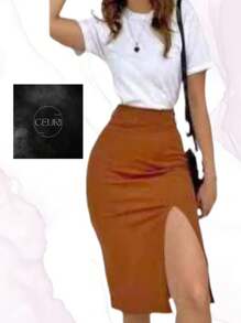 Hermoso conjunto falda y blusa