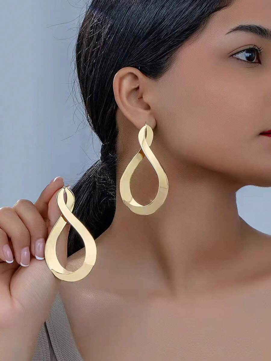 1pair Fashion  Metal Geometric Twisted Drop Earrings