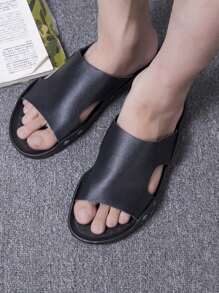 Summer New Anti-Slip, Wear-Resistant Soft Bottom Men's Beach Flip-Flops - Black - View 1